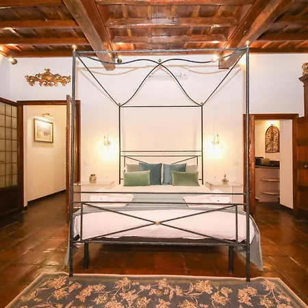 Domus Minelli Navona By Ghor Roma
